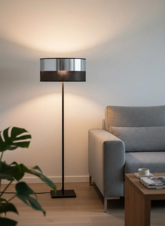 Abażur walec srebrna przecierka czarny loft aranżacja.jpg